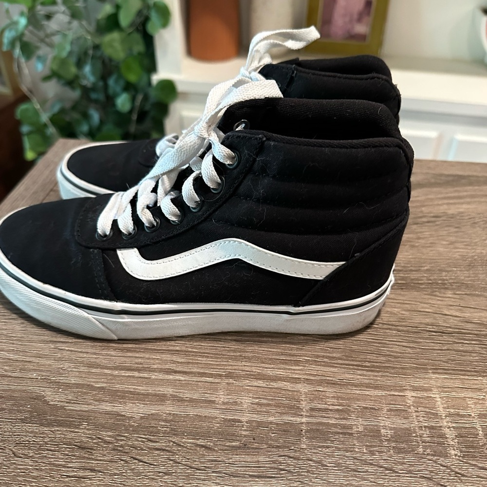 Vans Black and White High-Tops